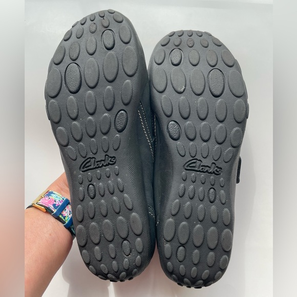 Clarks Collection Soft Cushion Strap Mary Jane Shoes - Picture 4 of 8